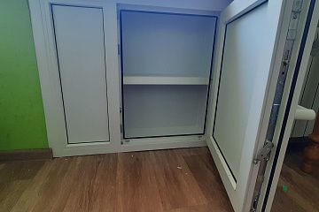 Хрущевский зимний холодильник с одной створкой 